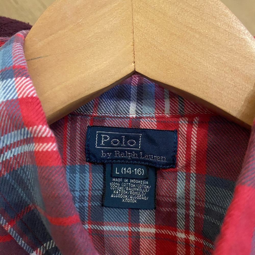 Chemise garçon L(14-16) Très bon état